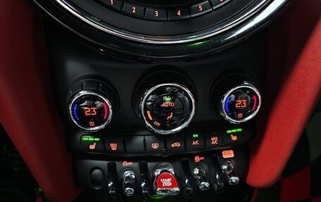 MINI Cabrio, 2020 год, 2 330 000 рублей, 23 фотография