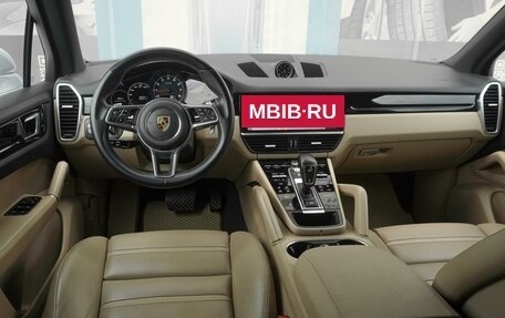Porsche Cayenne III, 2019 год, 7 800 000 рублей, 6 фотография