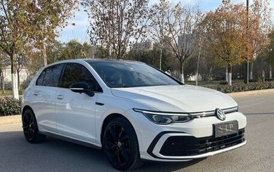 Volkswagen Golf VIII, 2021 год, 1 680 548 рублей, 1 фотография