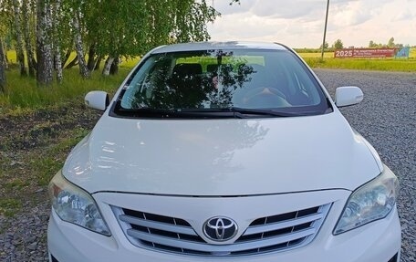 Toyota Corolla, 2013 год, 1 300 000 рублей, 7 фотография
