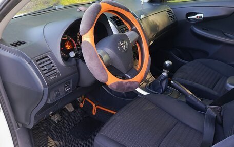 Toyota Corolla, 2013 год, 1 300 000 рублей, 16 фотография