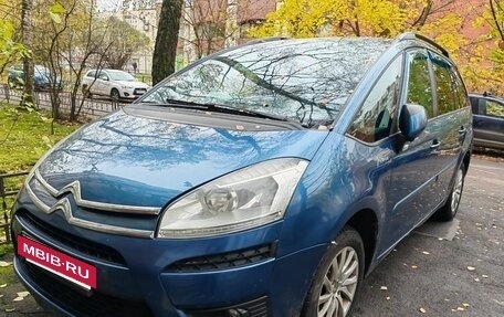 Citroen C4 Picasso II рестайлинг, 2012 год, 590 000 рублей, 9 фотография