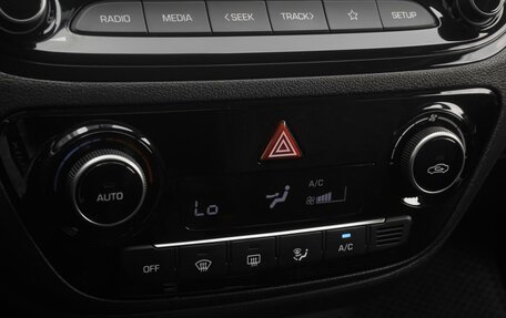 Hyundai Solaris II рестайлинг, 2021 год, 1 799 000 рублей, 12 фотография