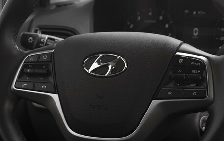 Hyundai Solaris II рестайлинг, 2021 год, 1 799 000 рублей, 16 фотография
