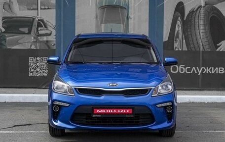 KIA Rio IV, 2018 год, 1 575 000 рублей, 3 фотография