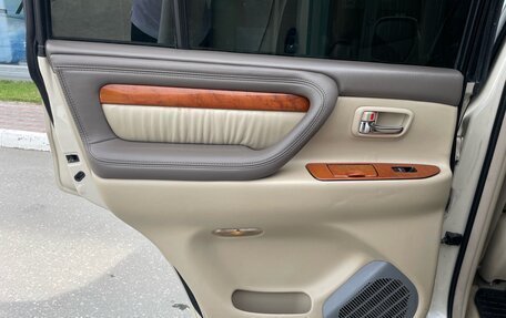 Lexus LX II, 2004 год, 1 950 000 рублей, 17 фотография