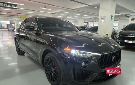 Maserati Levante I, 2021 год, 5 820 000 рублей, 3 фотография