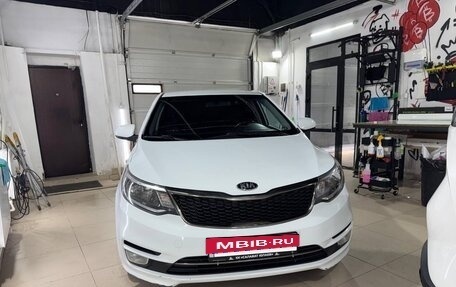KIA Rio III рестайлинг, 2016 год, 950 000 рублей, 2 фотография