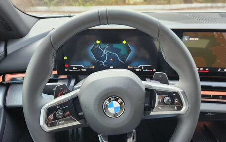 BMW 5 серия, 2024 год, 6 800 548 рублей, 10 фотография