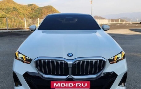 BMW 5 серия, 2024 год, 6 800 548 рублей, 2 фотография