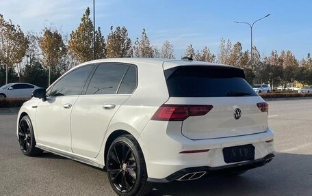 Volkswagen Golf VIII, 2021 год, 1 680 548 рублей, 4 фотография