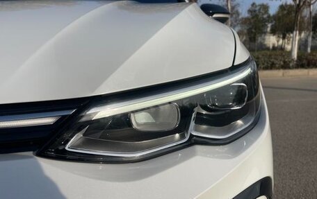 Volkswagen Golf VIII, 2021 год, 1 680 548 рублей, 8 фотография