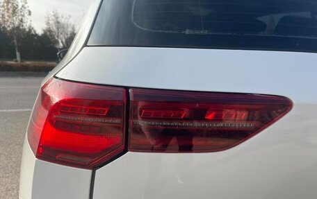 Volkswagen Golf VIII, 2021 год, 1 680 548 рублей, 9 фотография
