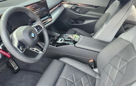 BMW 5 серия, 2024 год, 6 800 548 рублей, 12 фотография