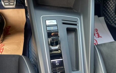 Volkswagen Golf VIII, 2021 год, 1 680 548 рублей, 18 фотография