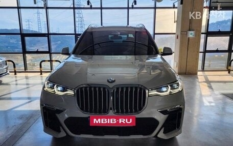 BMW X7, 2022 год, 8 000 000 рублей, 2 фотография