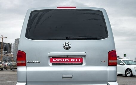 Volkswagen Multivan T5, 2010 год, 2 140 000 рублей, 8 фотография