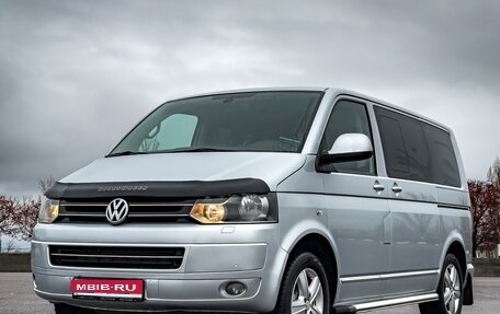 Volkswagen Multivan T5, 2010 год, 2 140 000 рублей, 1 фотография