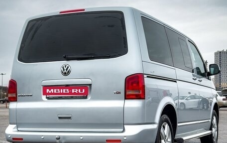 Volkswagen Multivan T5, 2010 год, 2 140 000 рублей, 9 фотография