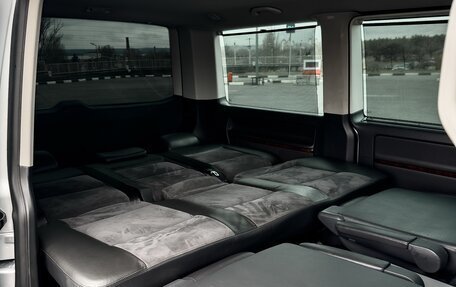 Volkswagen Multivan T5, 2010 год, 2 140 000 рублей, 33 фотография
