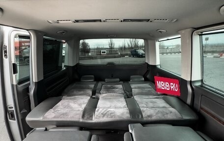 Volkswagen Multivan T5, 2010 год, 2 140 000 рублей, 32 фотография