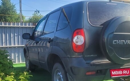 Chevrolet Niva I рестайлинг, 2010 год, 350 000 рублей, 4 фотография