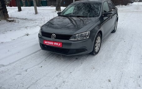Volkswagen Jetta VI, 2013 год, 650 000 рублей, 5 фотография