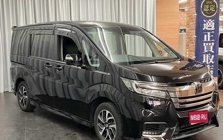 Honda Stepwgn IV, 2021 год, 1 932 000 рублей, 1 фотография