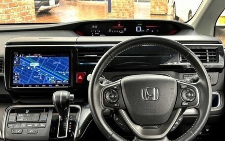 Honda Stepwgn IV, 2021 год, 1 932 000 рублей, 19 фотография