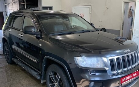 Jeep Grand Cherokee, 2012 год, 2 000 000 рублей, 3 фотография