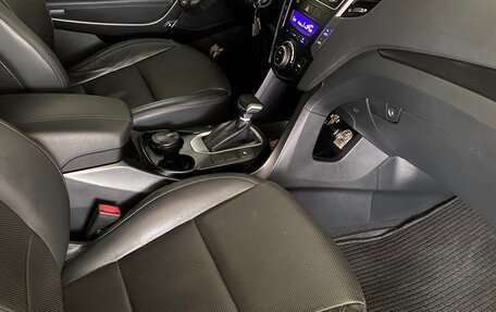 Hyundai Santa Fe III рестайлинг, 2018 год, 2 200 000 рублей, 8 фотография