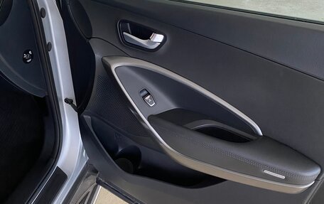 Hyundai Santa Fe III рестайлинг, 2018 год, 2 200 000 рублей, 11 фотография