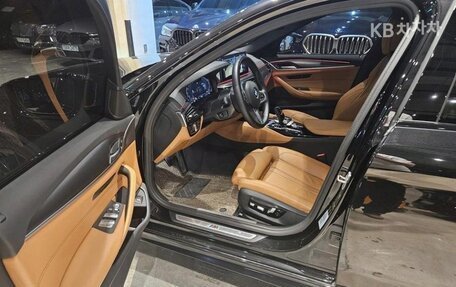 BMW 5 серия, 2021 год, 3 600 000 рублей, 12 фотография