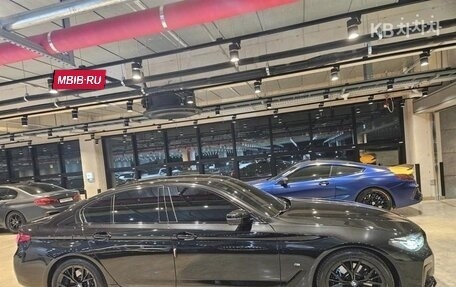 BMW 5 серия, 2021 год, 3 600 000 рублей, 2 фотография