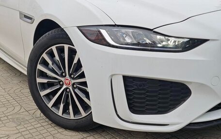 Jaguar XE I рестайлинг, 2021 год, 2 315 011 рублей, 6 фотография