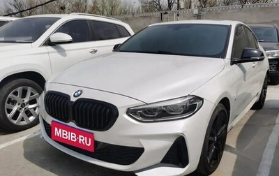 BMW 1 серия, 2021 год, 1 800 000 рублей, 1 фотография