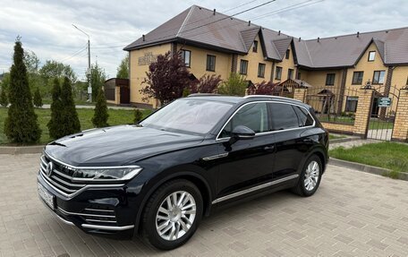 Volkswagen Touareg III, 2019 год, 5 000 000 рублей, 16 фотография
