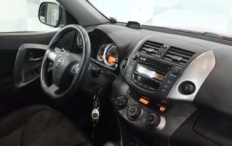 Toyota RAV4, 2011 год, 1 595 000 рублей, 13 фотография