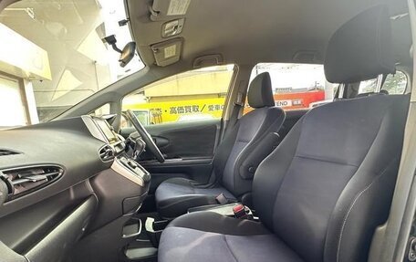 Toyota Wish II, 2012 год, 994 000 рублей, 12 фотография