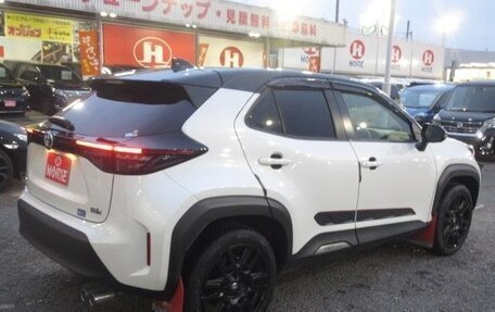 Toyota Yaris Cross, 2022 год, 1 532 000 рублей, 4 фотография
