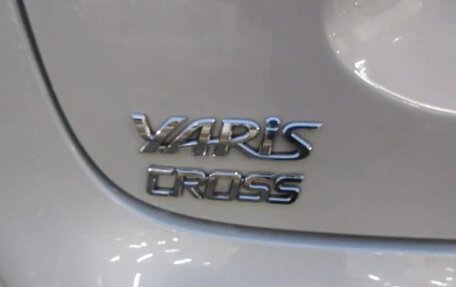 Toyota Yaris Cross, 2022 год, 1 532 000 рублей, 20 фотография