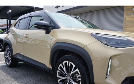 Toyota Yaris Cross, 2022 год, 1 583 000 рублей, 7 фотография