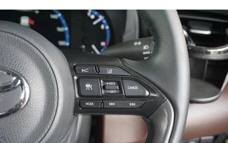Toyota Yaris Cross, 2022 год, 1 583 000 рублей, 11 фотография