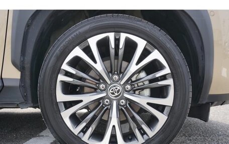 Toyota Yaris Cross, 2022 год, 1 583 000 рублей, 32 фотография