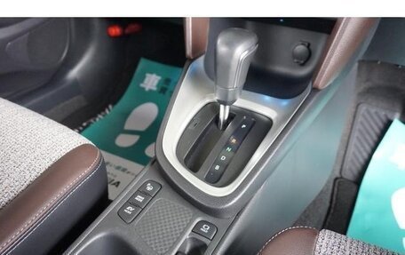 Toyota Yaris Cross, 2022 год, 1 583 000 рублей, 29 фотография