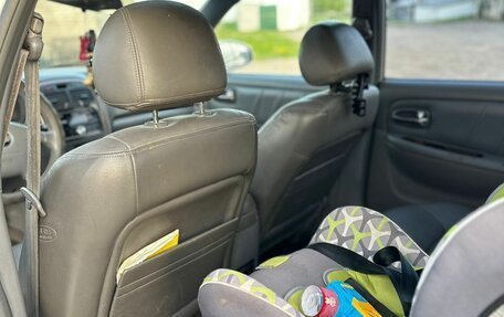 KIA Magentis I, 2005 год, 220 000 рублей, 13 фотография