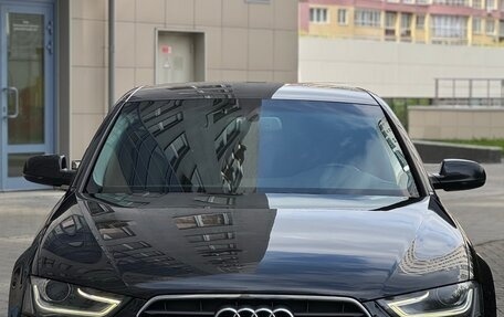 Audi A4, 2014 год, 1 505 000 рублей, 10 фотография