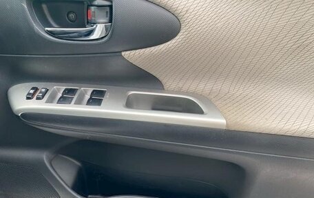 Toyota Wish II, 2011 год, 1 076 000 рублей, 16 фотография