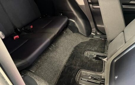 Toyota Wish II, 2011 год, 1 043 000 рублей, 13 фотография
