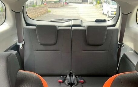 Toyota Wish II, 2011 год, 1 076 000 рублей, 9 фотография